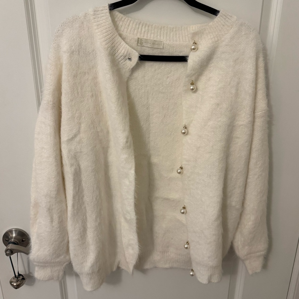 Vita Grace Pearl Cardigan, White, Cream, M, Hardly Worn